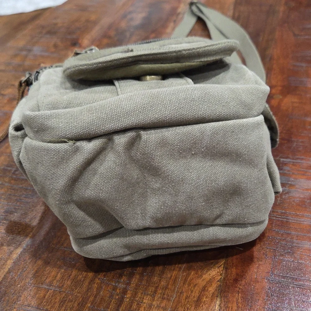 Vintage Fox Brown and Tan Men's Messenger Bag